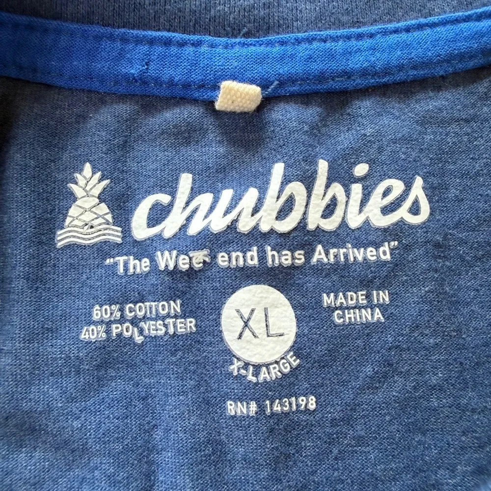 Chubbies Trout of this World Graphic T-Shirt Youth XL Blue Fishing Short Sleeve